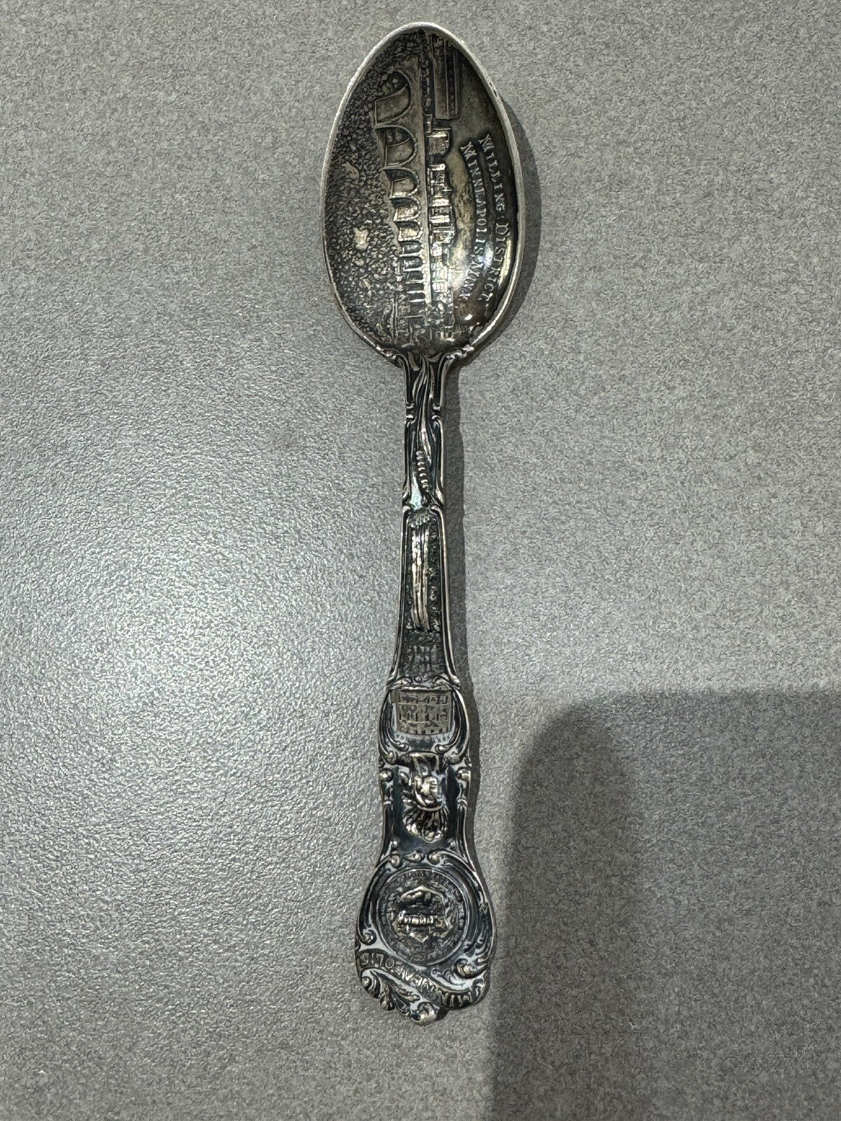 Milling District Minneapolis Minnesota Sterling Souvenir Spoon 5 7/8 29.3 Gr