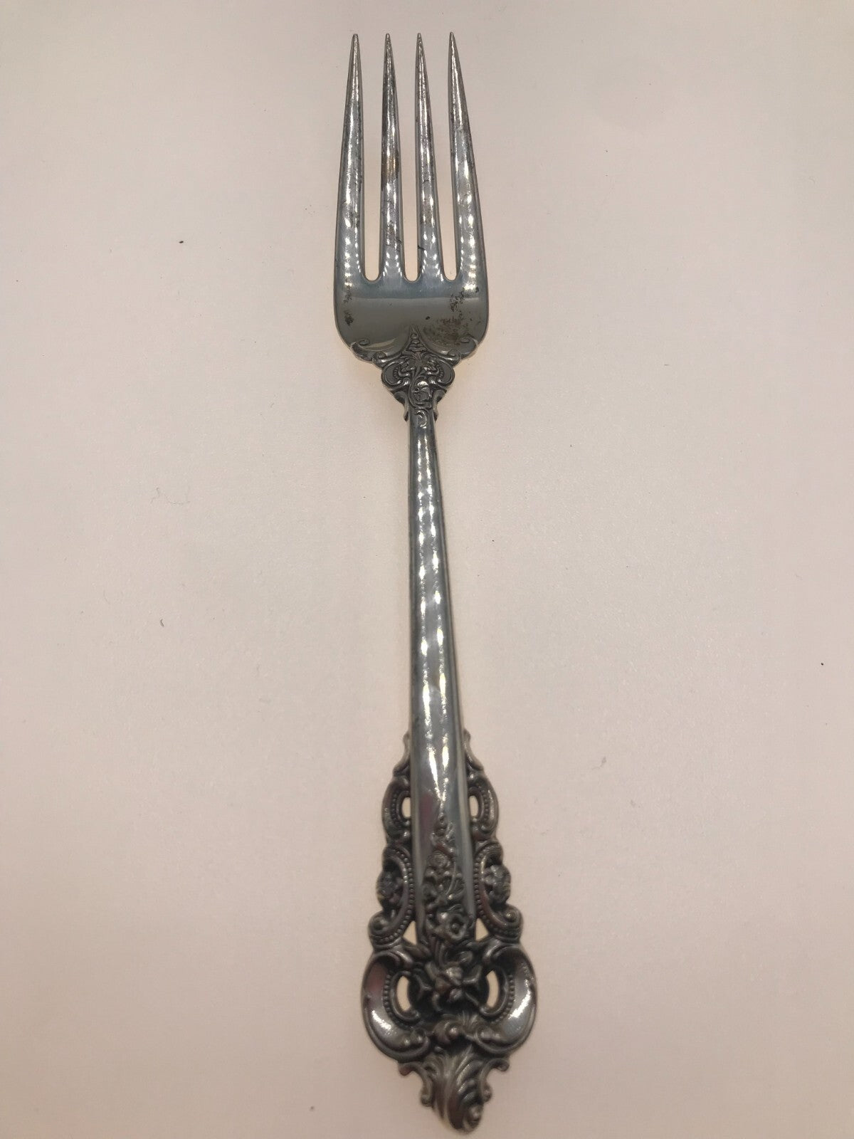 WALLACE GRAND BAROQUE STERLING SILVER SALAD FORK 6.5" 43.3g