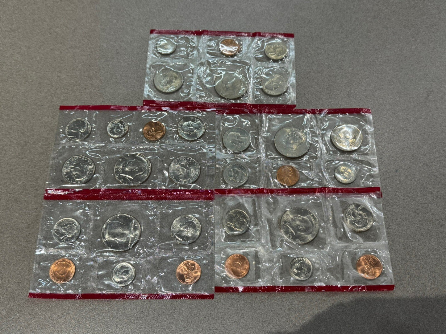 1984,1981,79,79,85 Uncirculated Coin Sets U.S Mint Mixed Years D