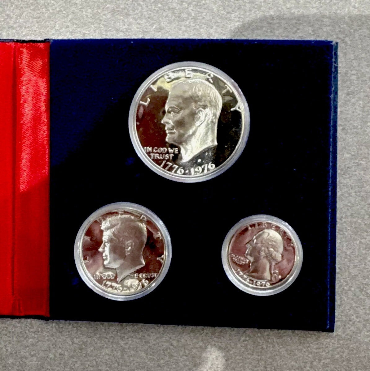 1776-1976 US Mint Bicentennial Silver Proof Set - Original Holder- 3 Coins Total
