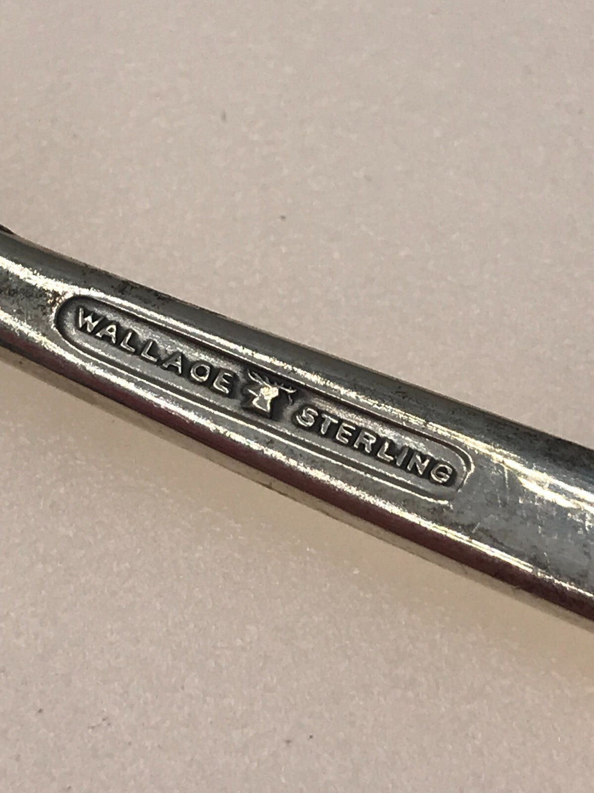 WALLACE GRAND BAROQUE STERLING SILVER SALAD FORK 6.5" 43.3g