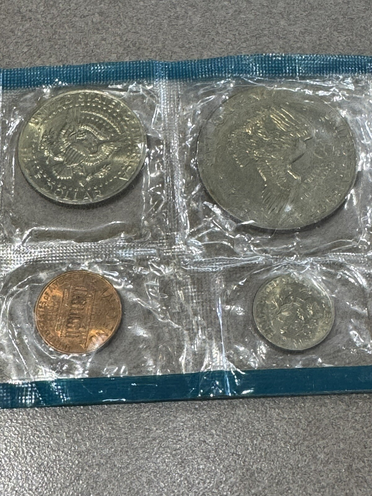 1977 Uncirculated Coin Set 12 Coins Nicely Toned P-D