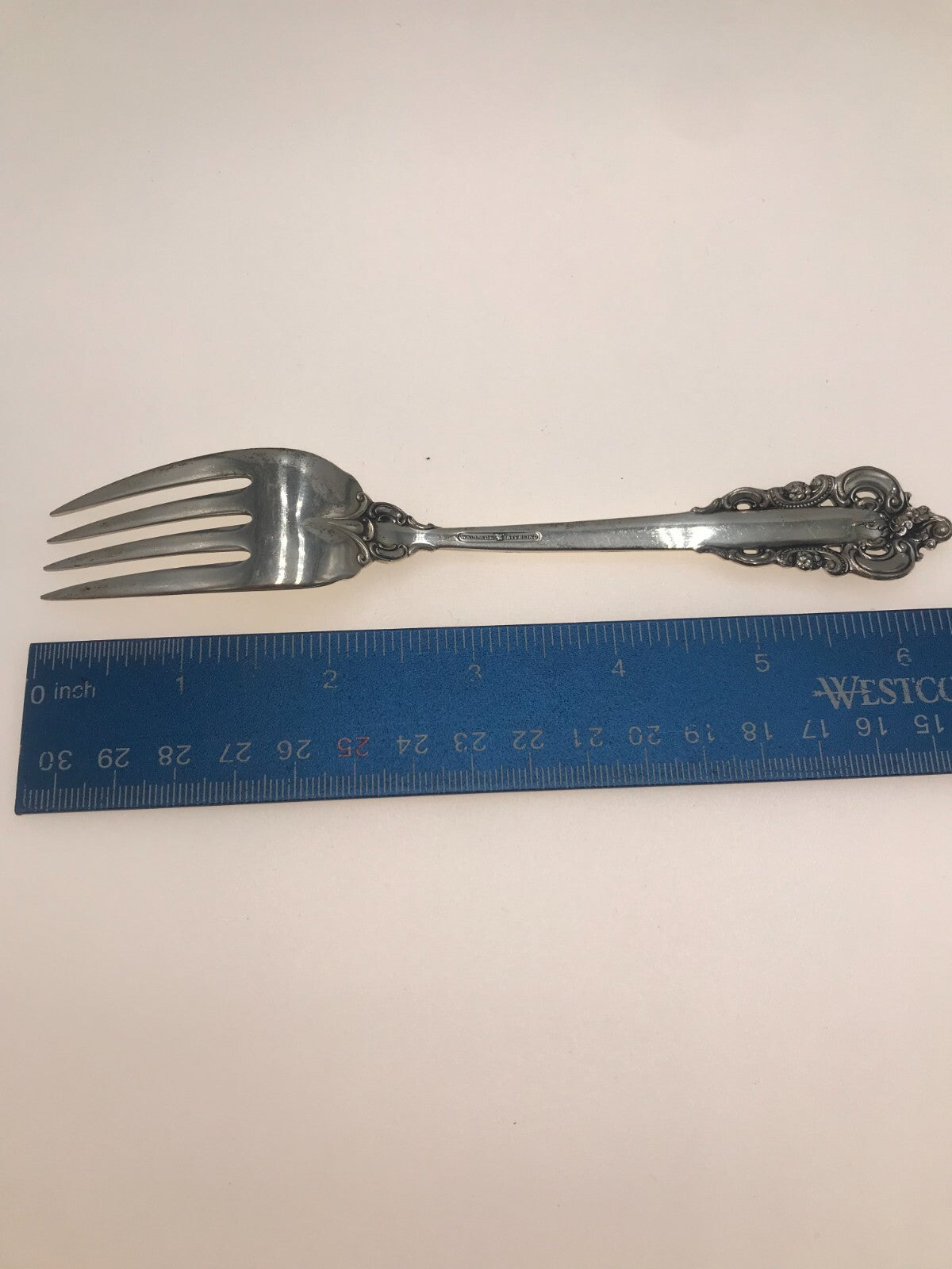 WALLACE GRAND BAROQUE STERLING SILVER SALAD FORK 6.5" 43.3g