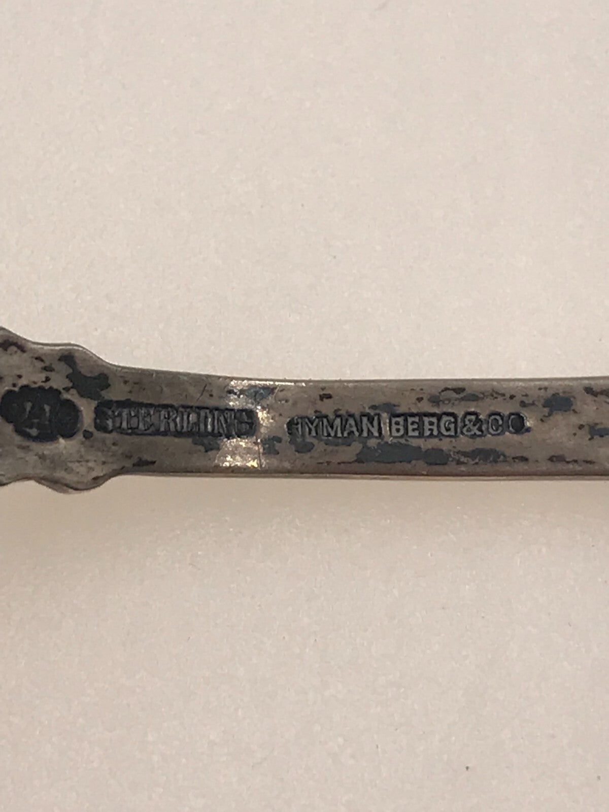 Hymanberg & Co chicago sterling spoon Fort Dearborn Souvenir spoon 6" 26.1g