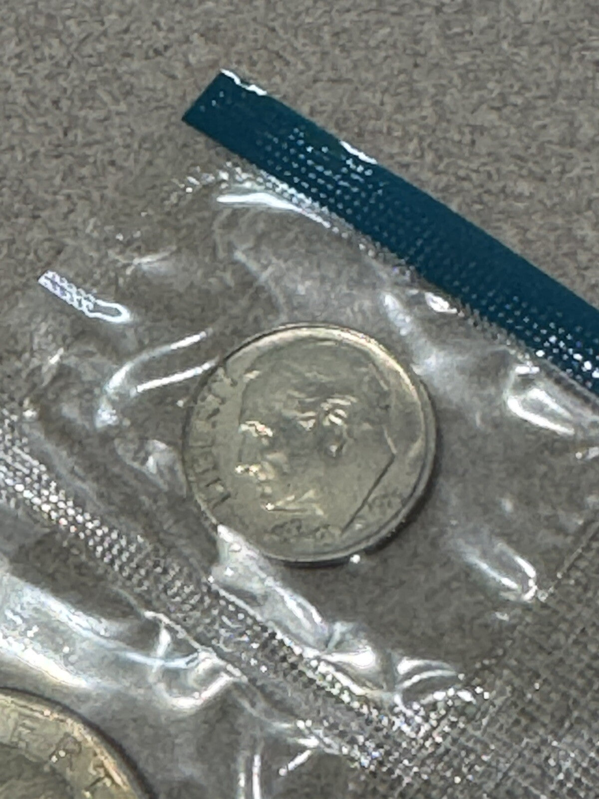 1979 P-1980 D U.S. MINT SET  12 Coins With Toning Beautiful