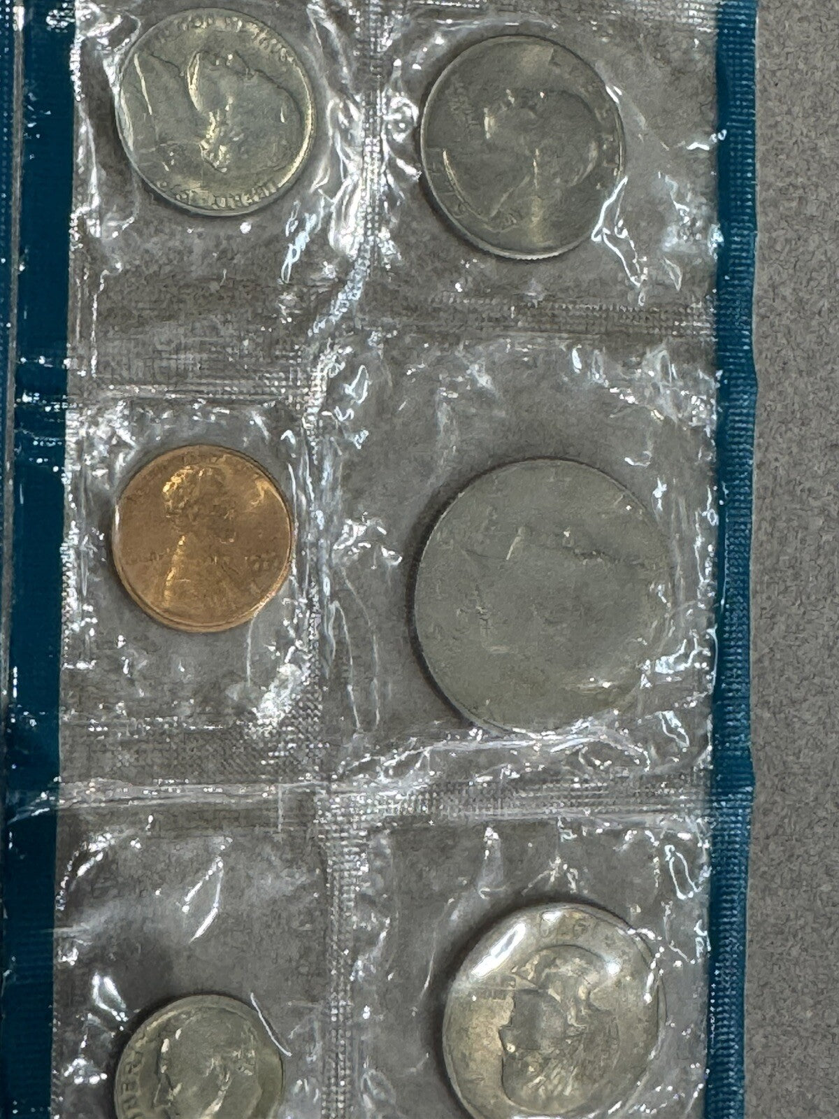 1972,80,79,98,7772 Uncirculated Coin Sets U.S Mint Mixed Years P&D