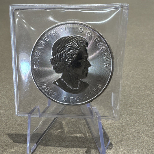 Superman 1 Ounce 9999 Fine Silver 2016 Canada Elizabeth II Bullion Coin