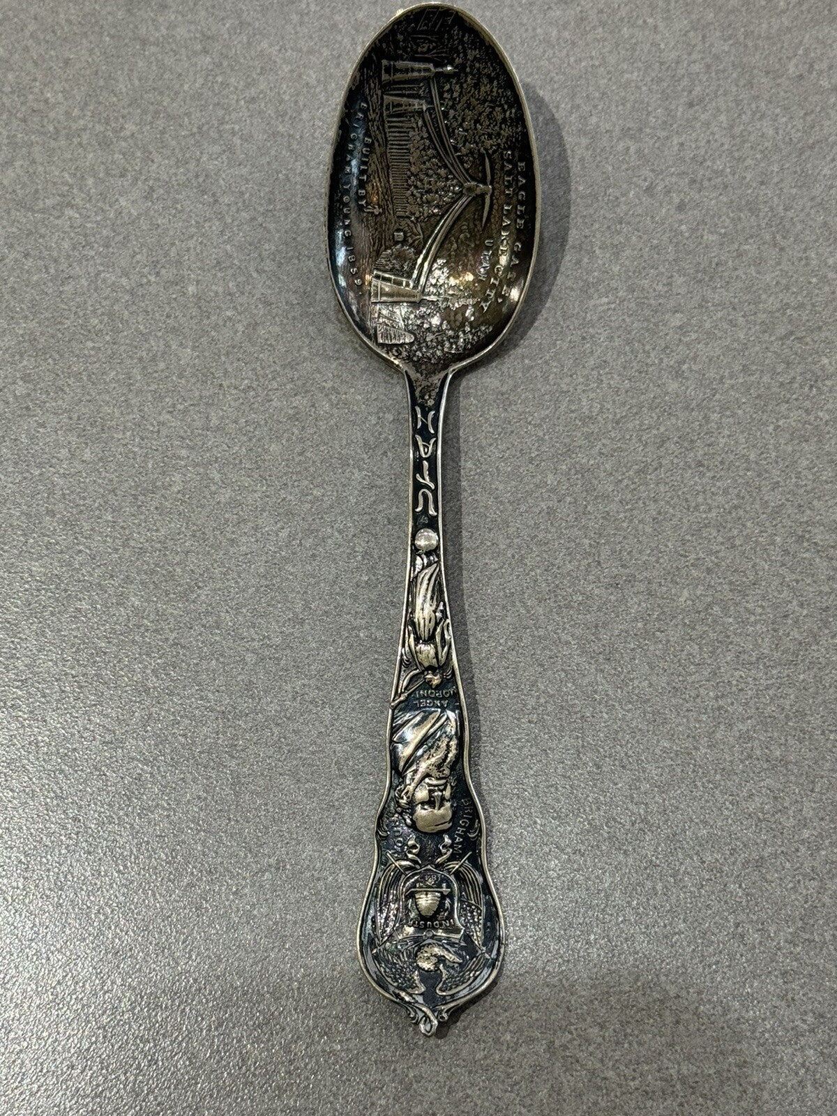 Sterling Silver Eagle Gate Salt Lake City Utah Souvenir Spoon 1910 23.2Gr 5 7/8”