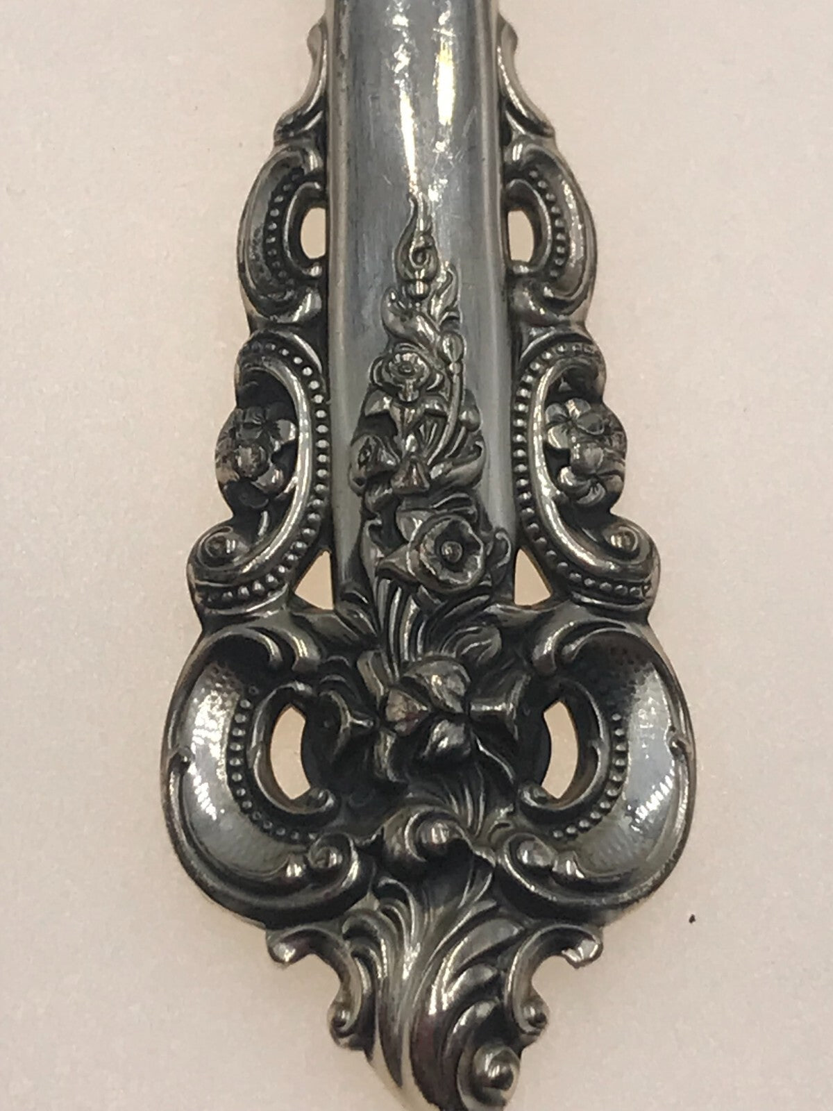 WALLACE GRAND BAROQUE STERLING SILVER SALAD FORK 6.5" 43.3g