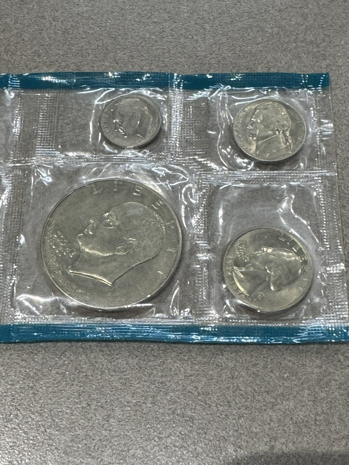 1976 Bicentennial Uncirculated US Mint Coin Set (12 Coins) 🔥 Toners Nice !! P