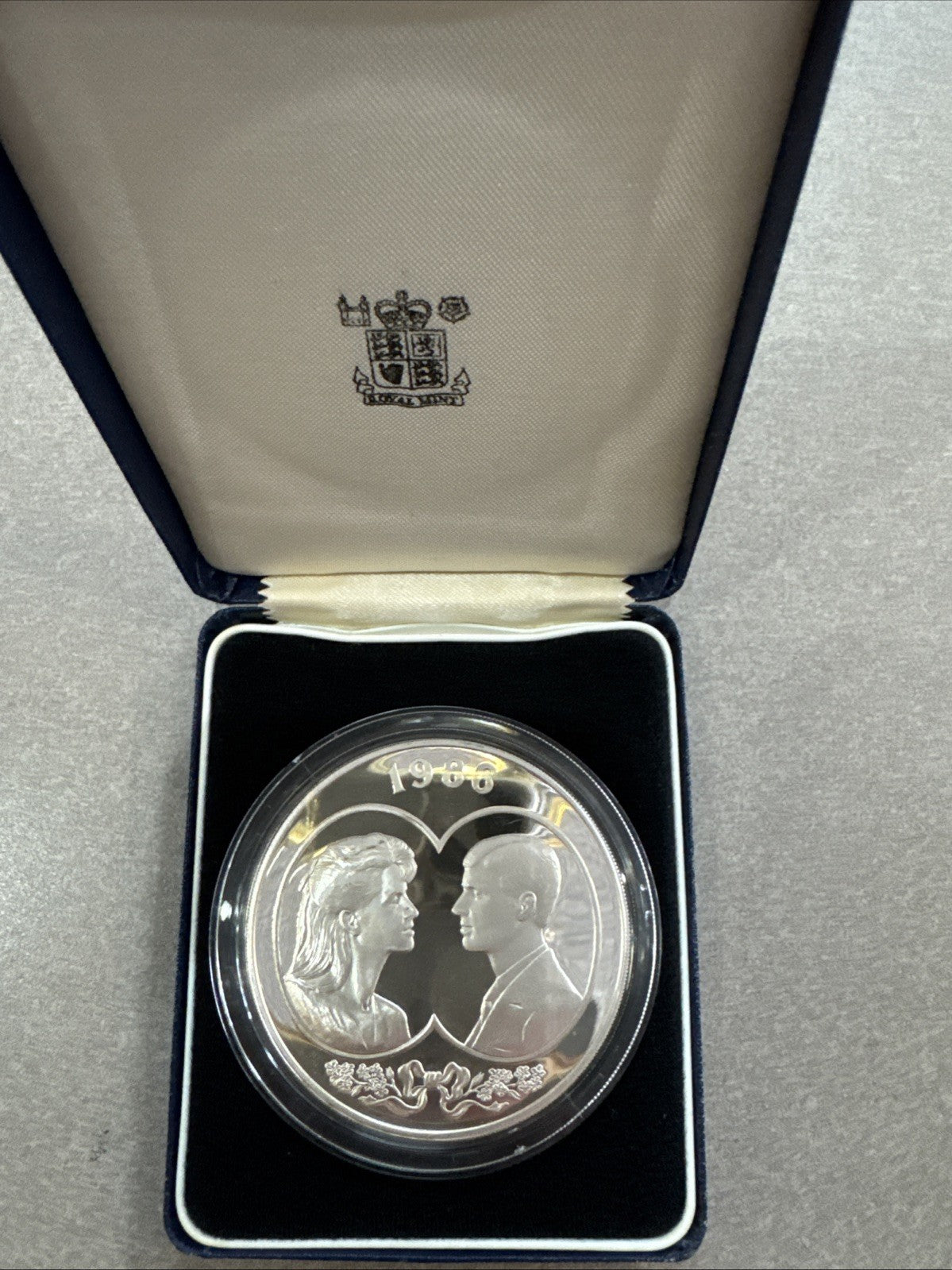 FALKLAND ISLANDS 1986 ROYAL WEDDING SILVER COIN 150 GRAMS SILVER PROOF 🔥 .