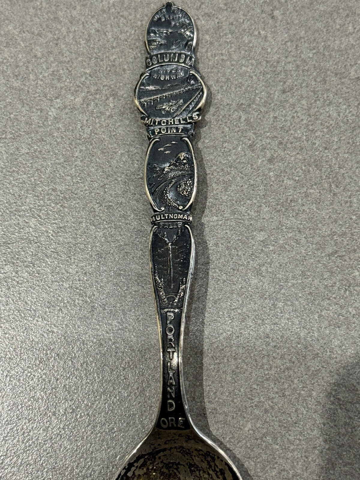 Columbia Mitchells point Portland Oregon Sterling Antique Spoon Souvenir 27gr 6”