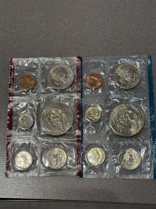 1977 Uncirculated Coin Set 12 Coins Nicely Toned P-D