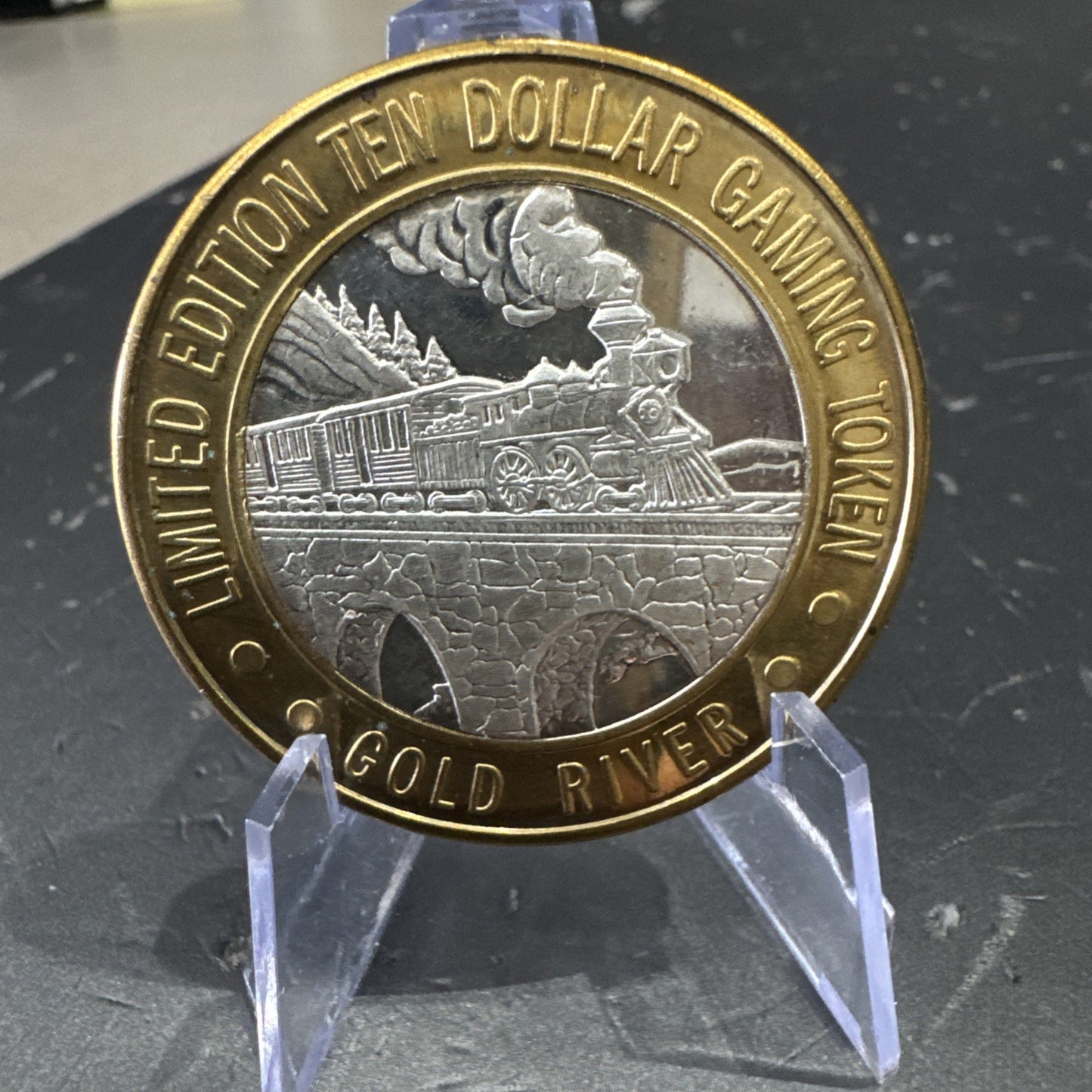 Gold River Laughlin NV Ltd Ed 10 Dollar Gaming Token .999 Silver