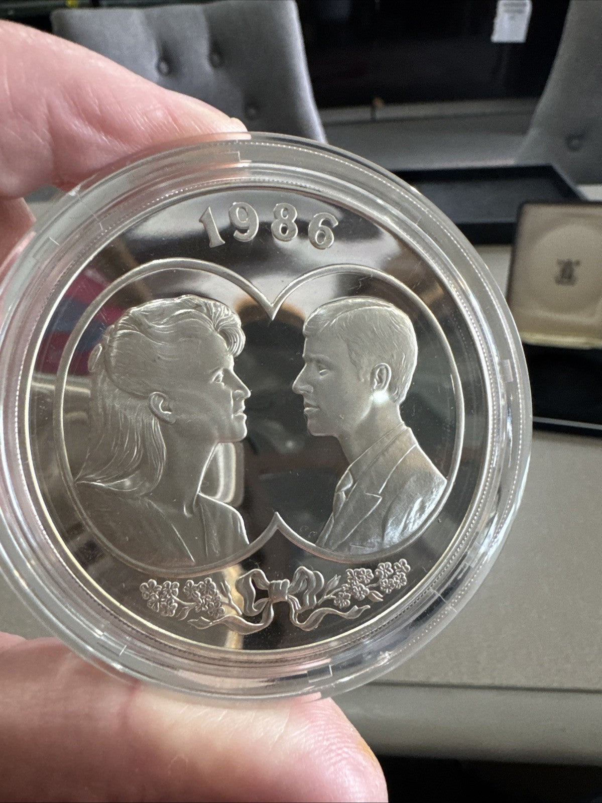 FALKLAND ISLANDS 1986 ROYAL WEDDING SILVER COIN 150 GRAMS SILVER PROOF 🔥 .