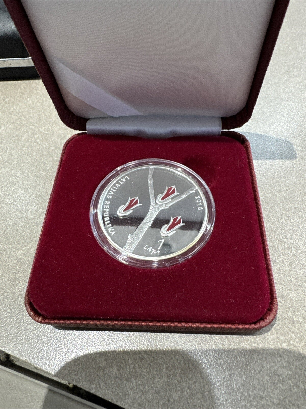 LATVIA 1 lats 2010 SILVER Declaration of Independence Only 7000 Minted Stunning