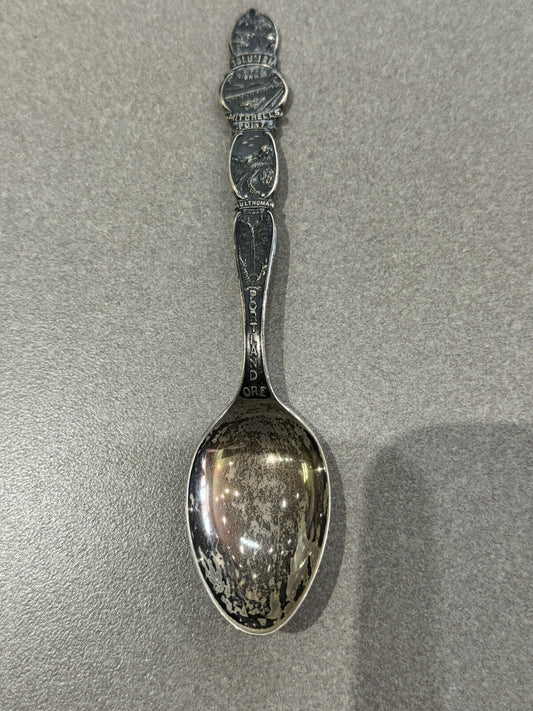 Columbia Mitchells point Portland Oregon Sterling Antique Spoon Souvenir 27gr 6”