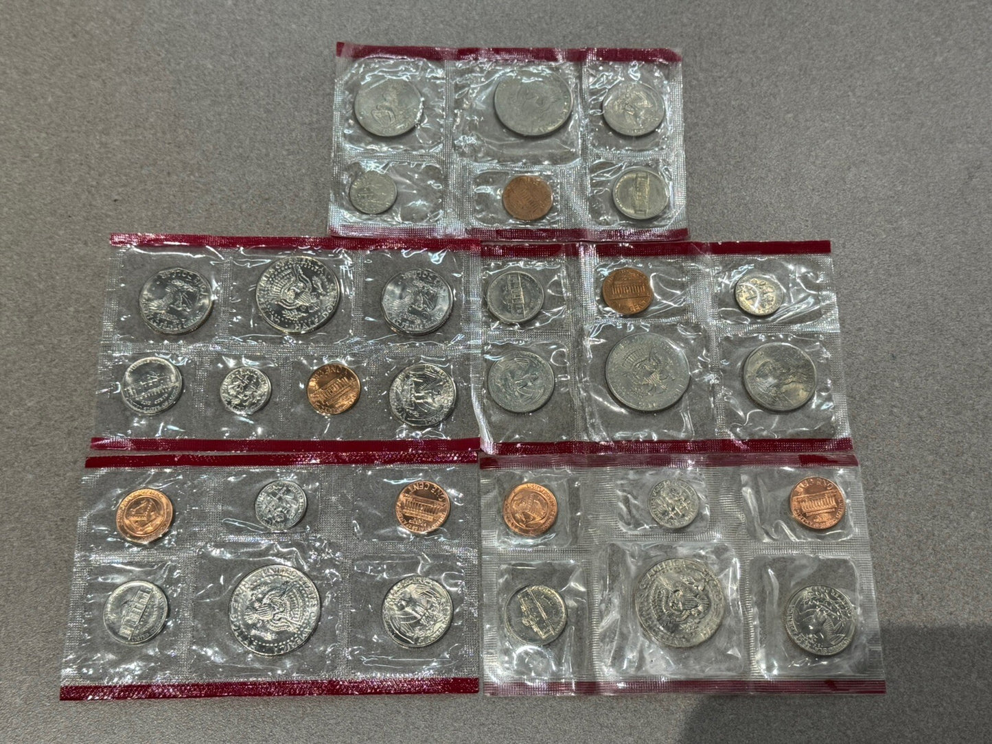 1984,1981,79,79,85 Uncirculated Coin Sets U.S Mint Mixed Years D