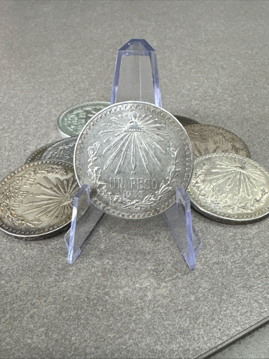 Random Yr Mexican Un Peso coins .72 Percent Silver
