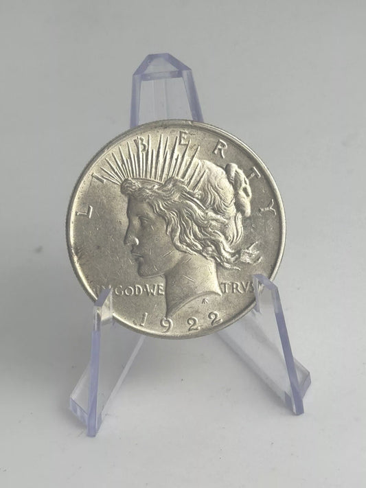 1922 Peace Dollar Sharp Details Great Luster Sharp Coin Beautiful *