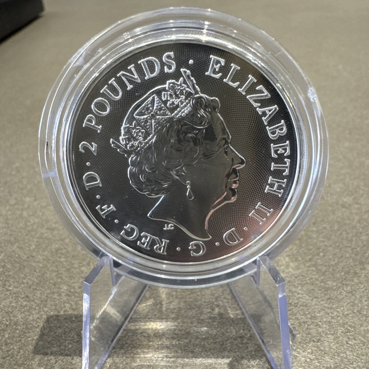 2018 SILVER GREAT BRITAIN 2 POUNDS TWO DRAGONS 1 OZ COIN IN CAPSULE