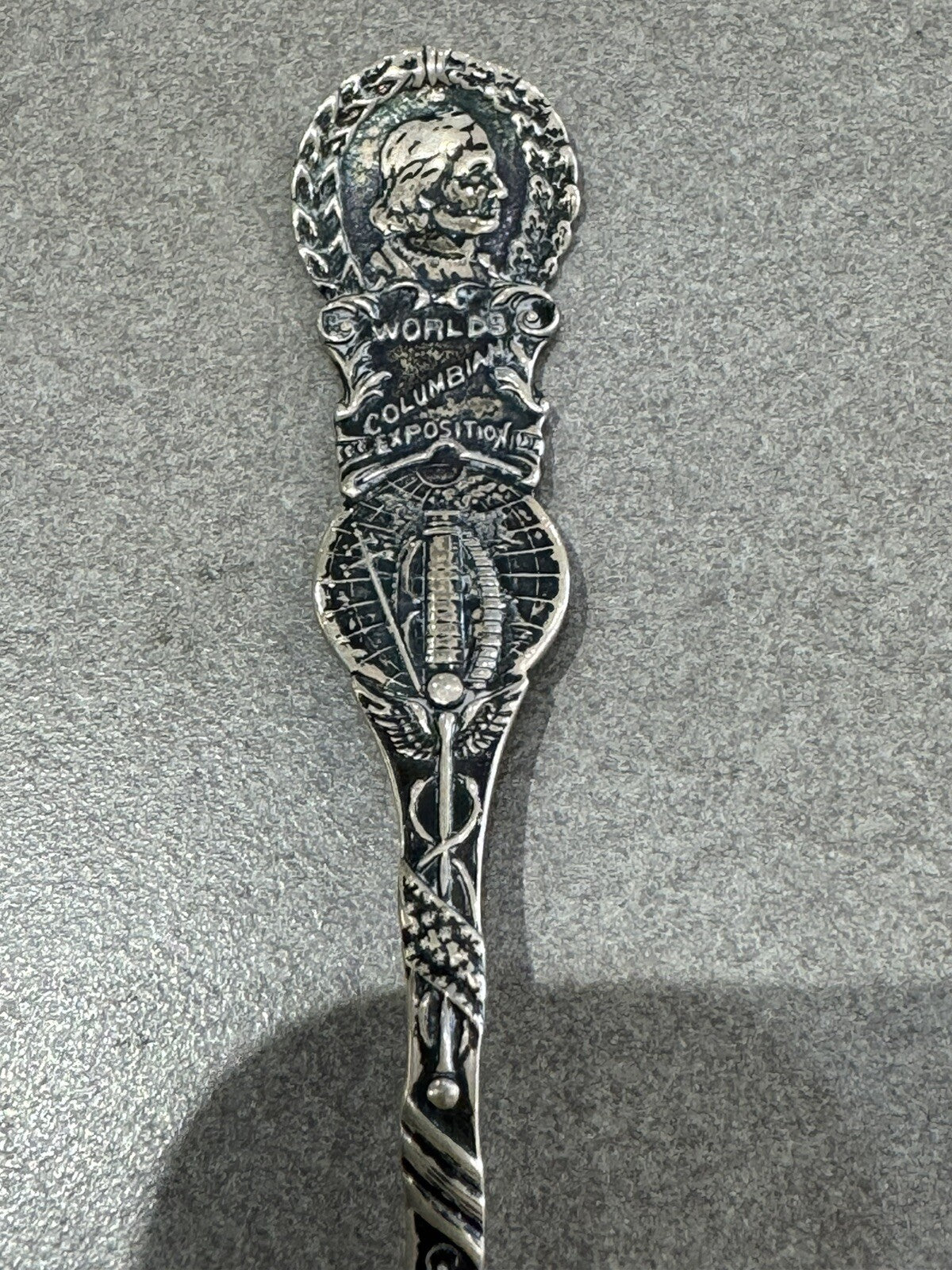 WORLD'S COLUMBIAN EXPOSITION 1895 STERLING SILVER SOUVENIR SPOON 22.8 Gr 5 7/8 “