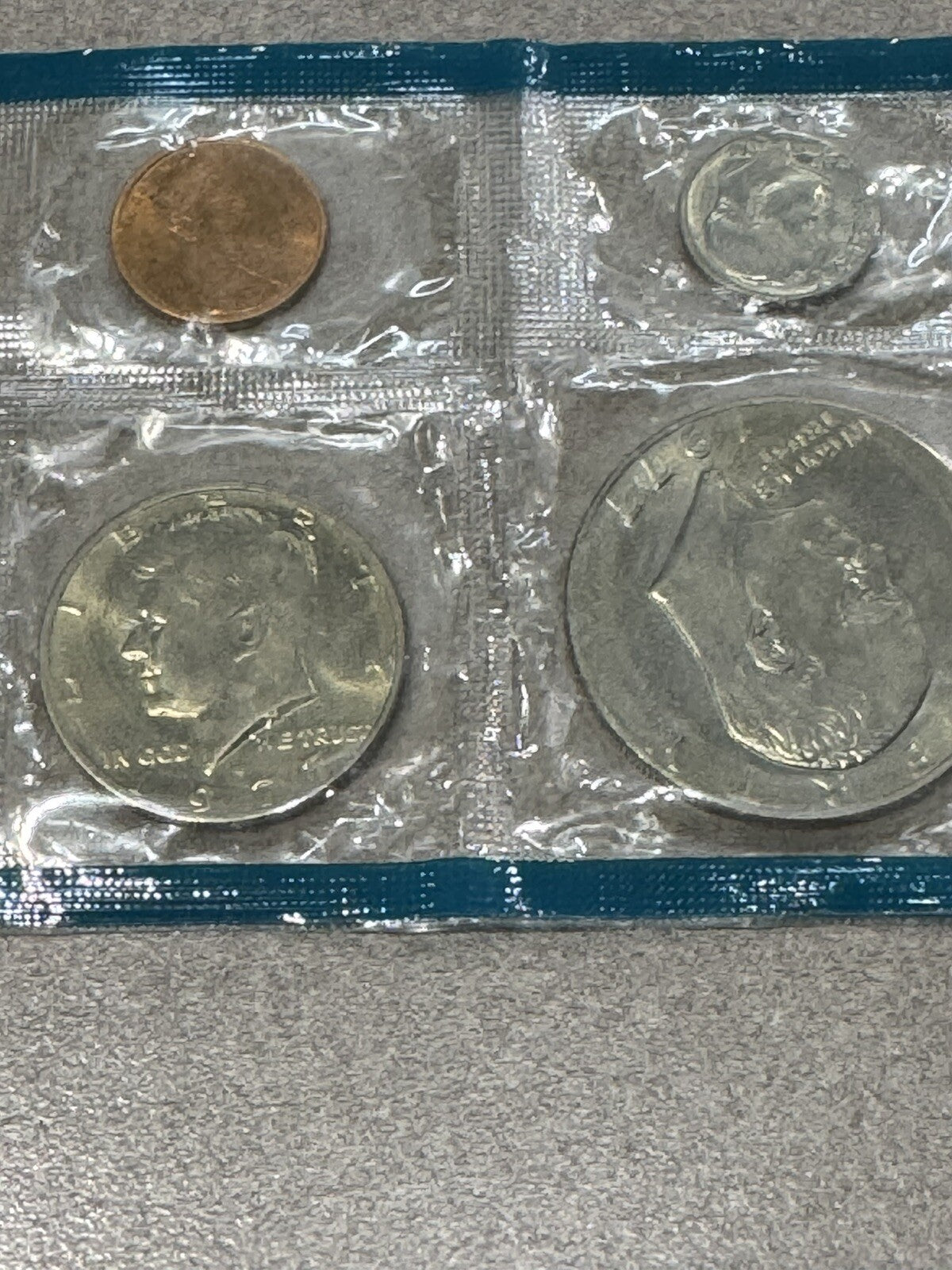 1977 Uncirculated Coin Set 12 Coins Nicely Toned P-D