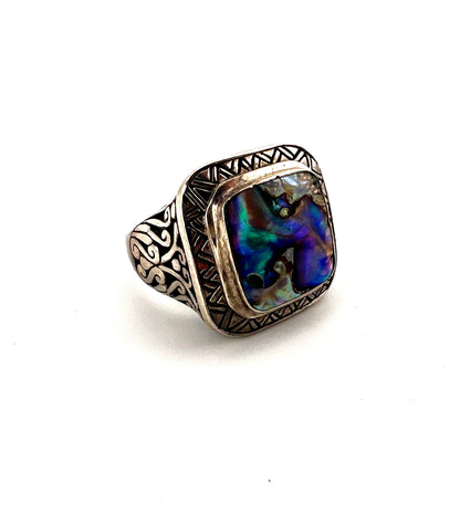 Square ring with colorful stone center