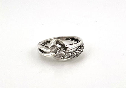 Ladies Sterling silver ring with CZ design