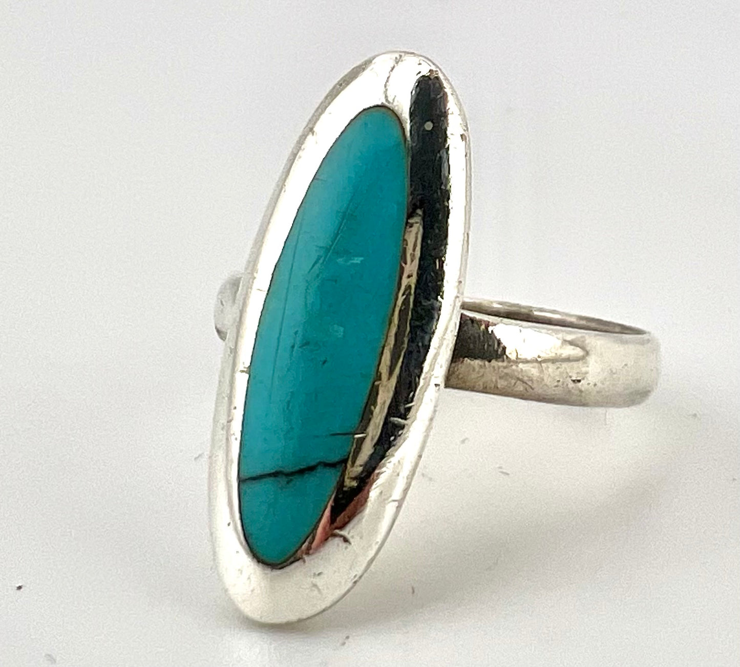 Ladies, oval, turquoise sterling silver ring