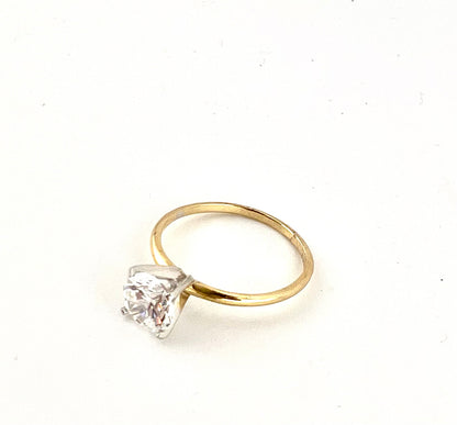 14k yellow gold ring with CZ stone