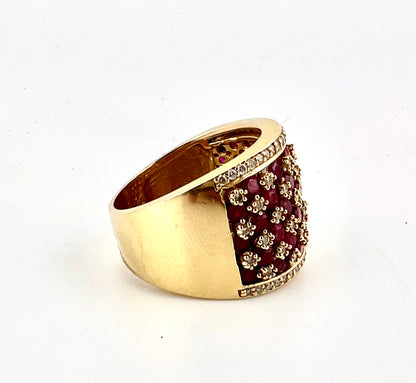 14k yellow gold ring with cluster ruby design