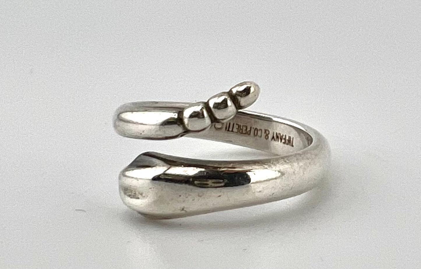 Ladies sterling silver snake design ring