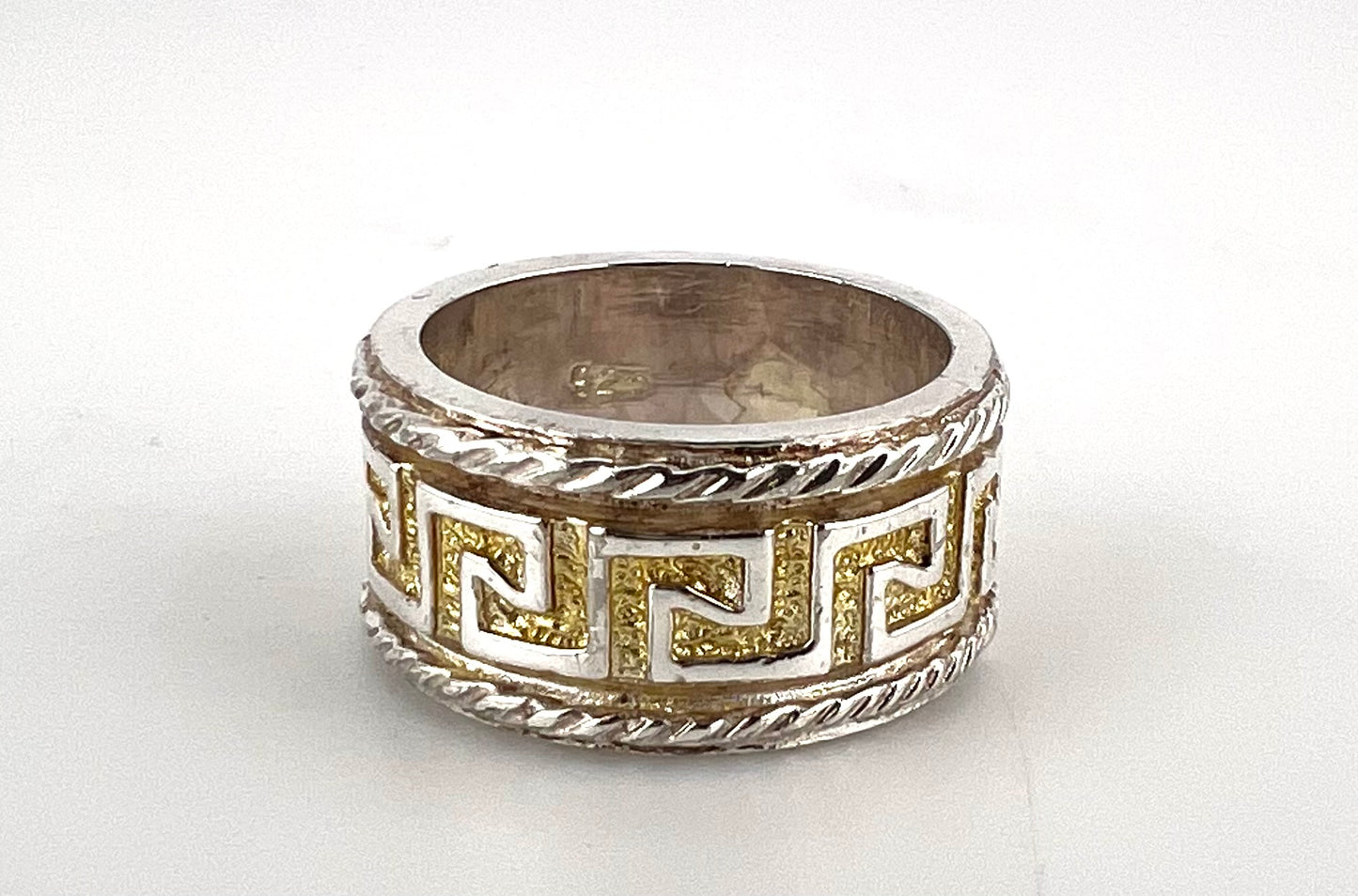 Ladies sterling silver ring, two tone with square swirl design