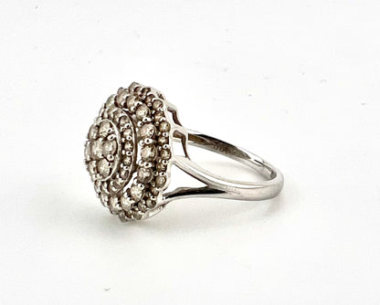 14k white gold ladies ring round cluster halo design