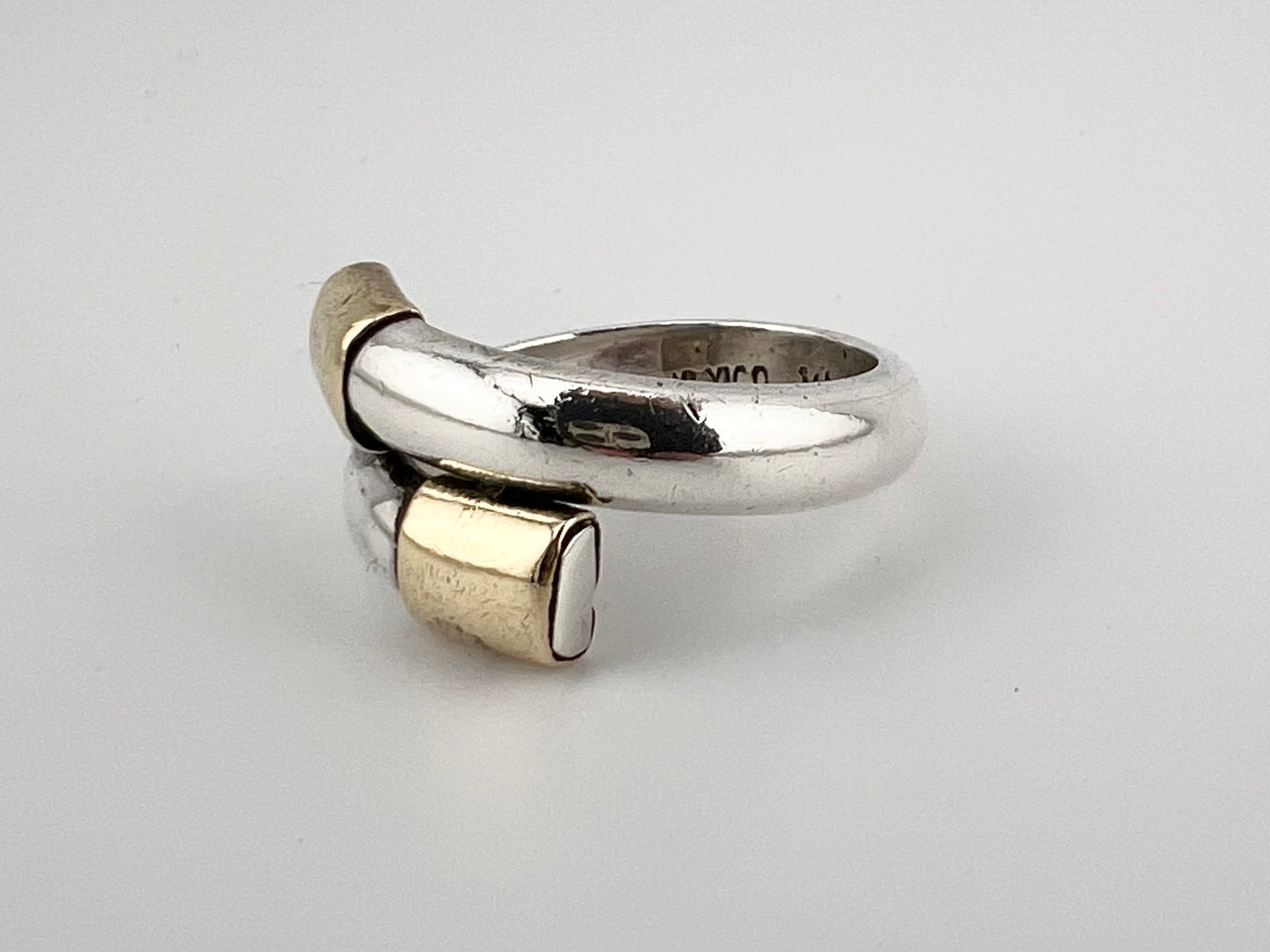 Unisex two-tone ring, sterling silver and gold