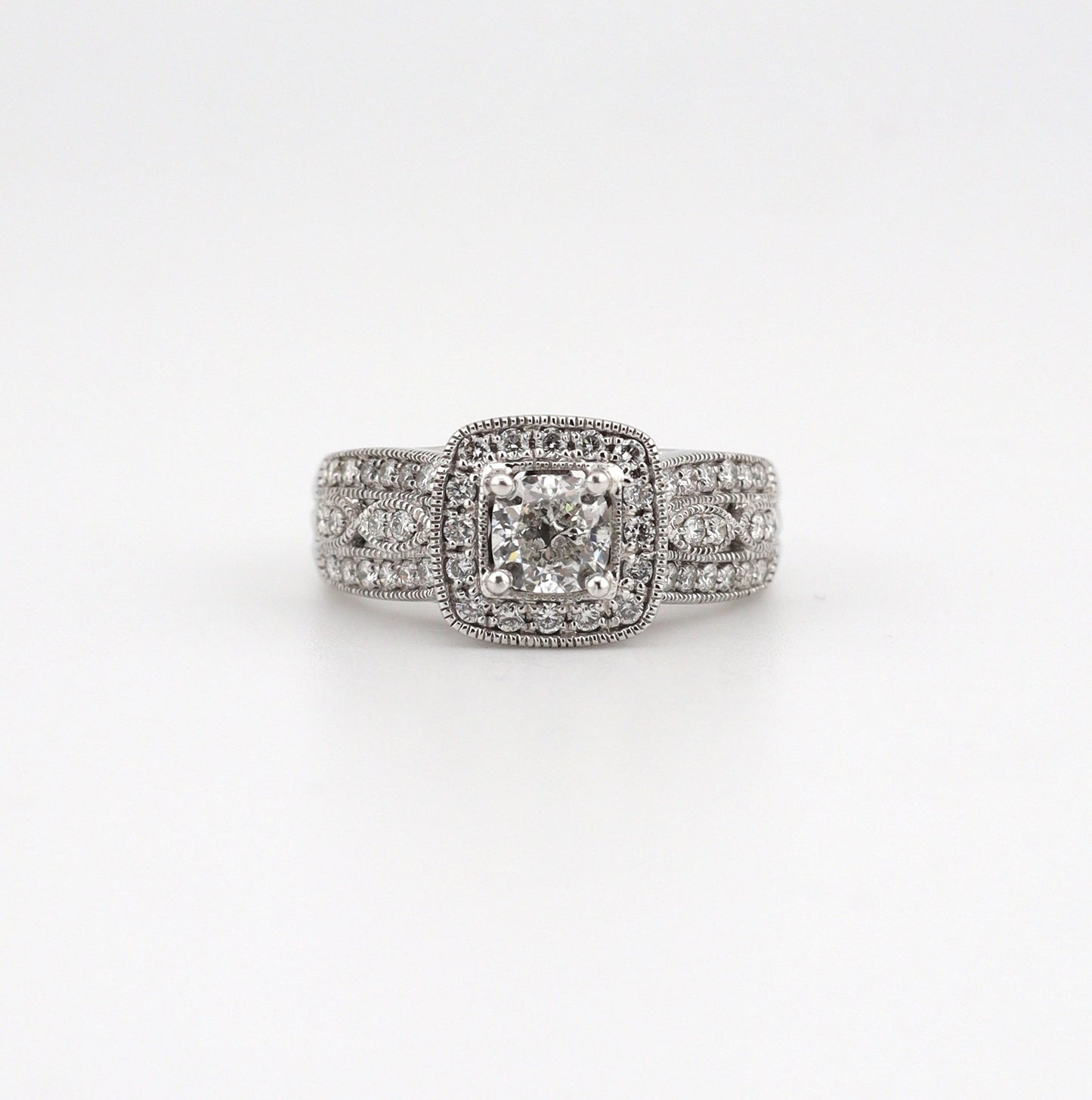 14k White Gold Halo Diamond Ring Ladies