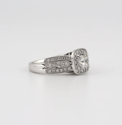 14k White Gold Halo Diamond Ring Ladies