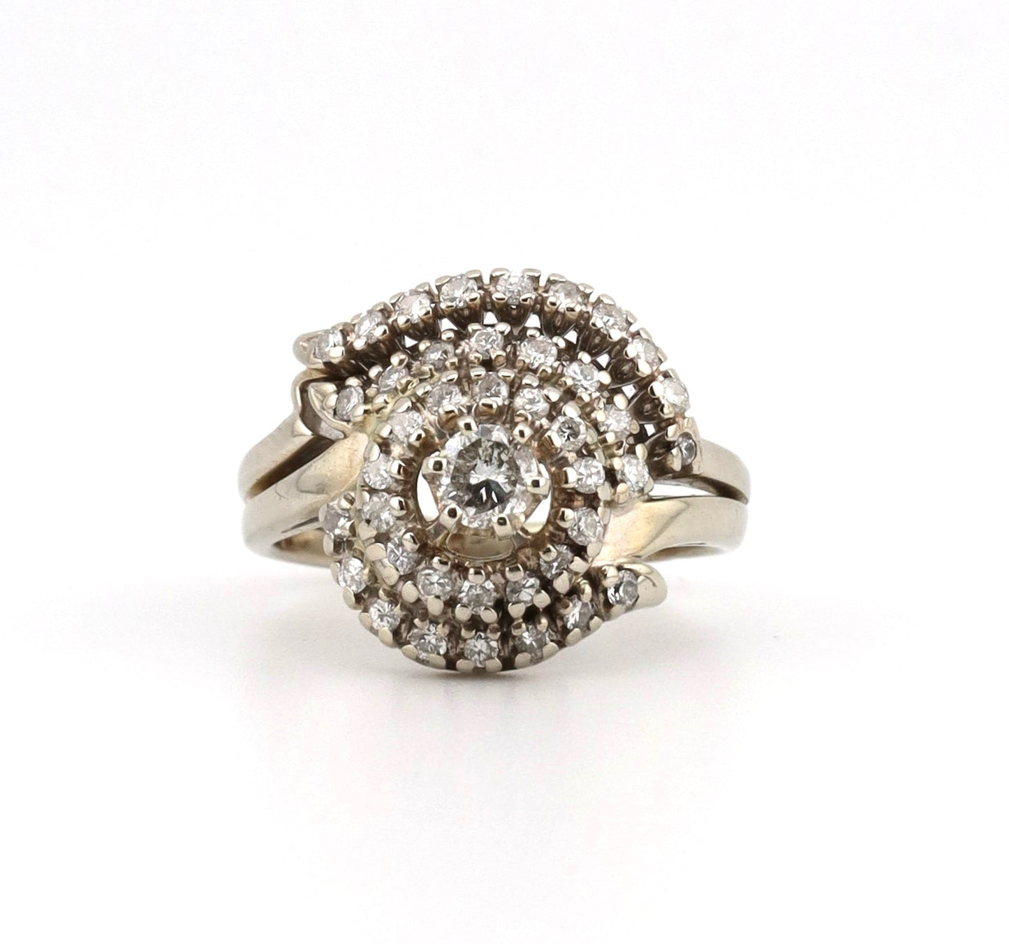 14k white gold ladies vintage cocktail diamond ring