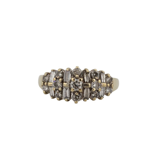 10k yellow gold baguette/round diamond ladies ring