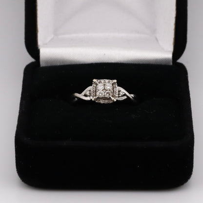 10K white gold single halo diamond ring