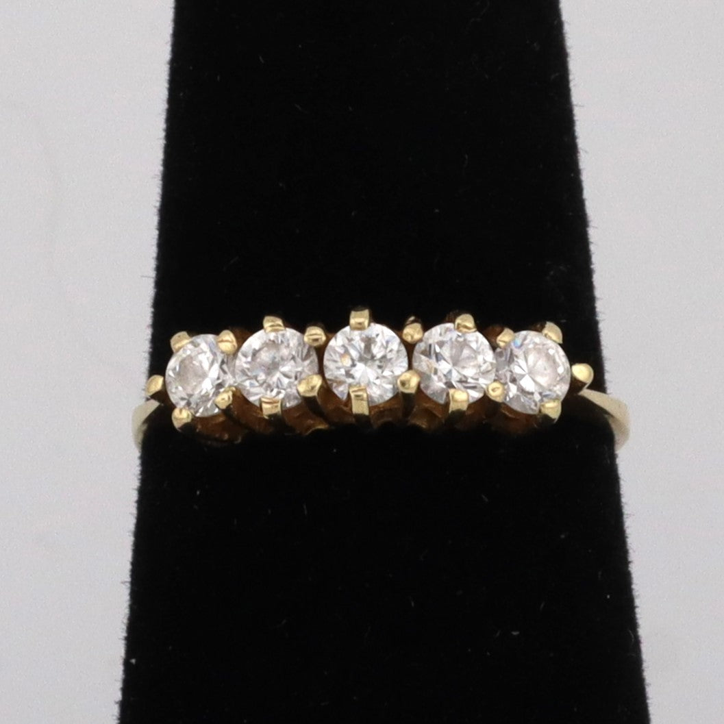 10k yellow gold ladies ring CZ