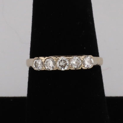 14k white gold .60 ct TDW