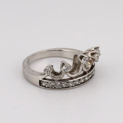 Ladies crown ring with CZ stone inlay