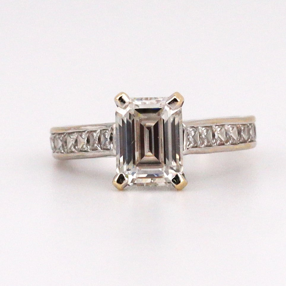 14k white gold 2ct emerald cut moissonite ring