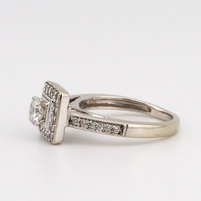 14k ladies diamond square halo diamond ring