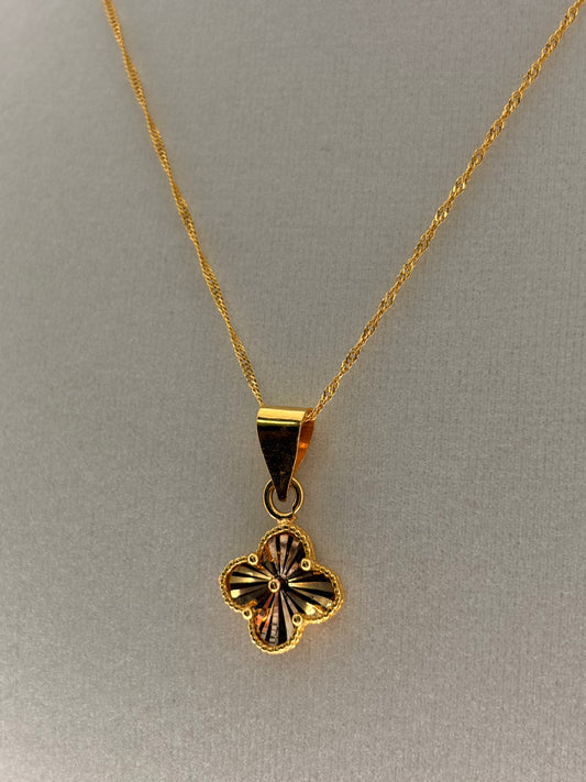 21K Gold 20-inch Chain Necklace with Floral Pendant