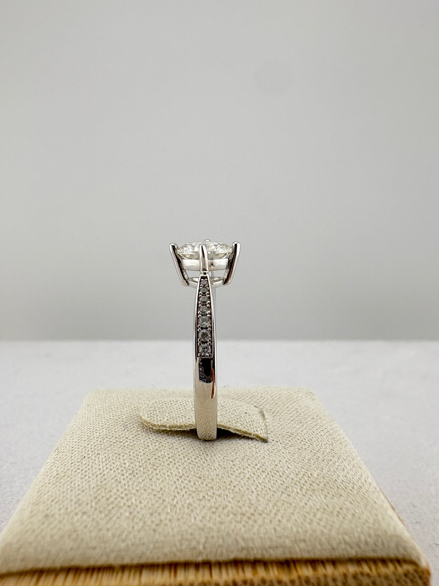 Brilliant cut
