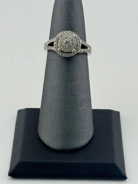 Gold White Diamond Ring
